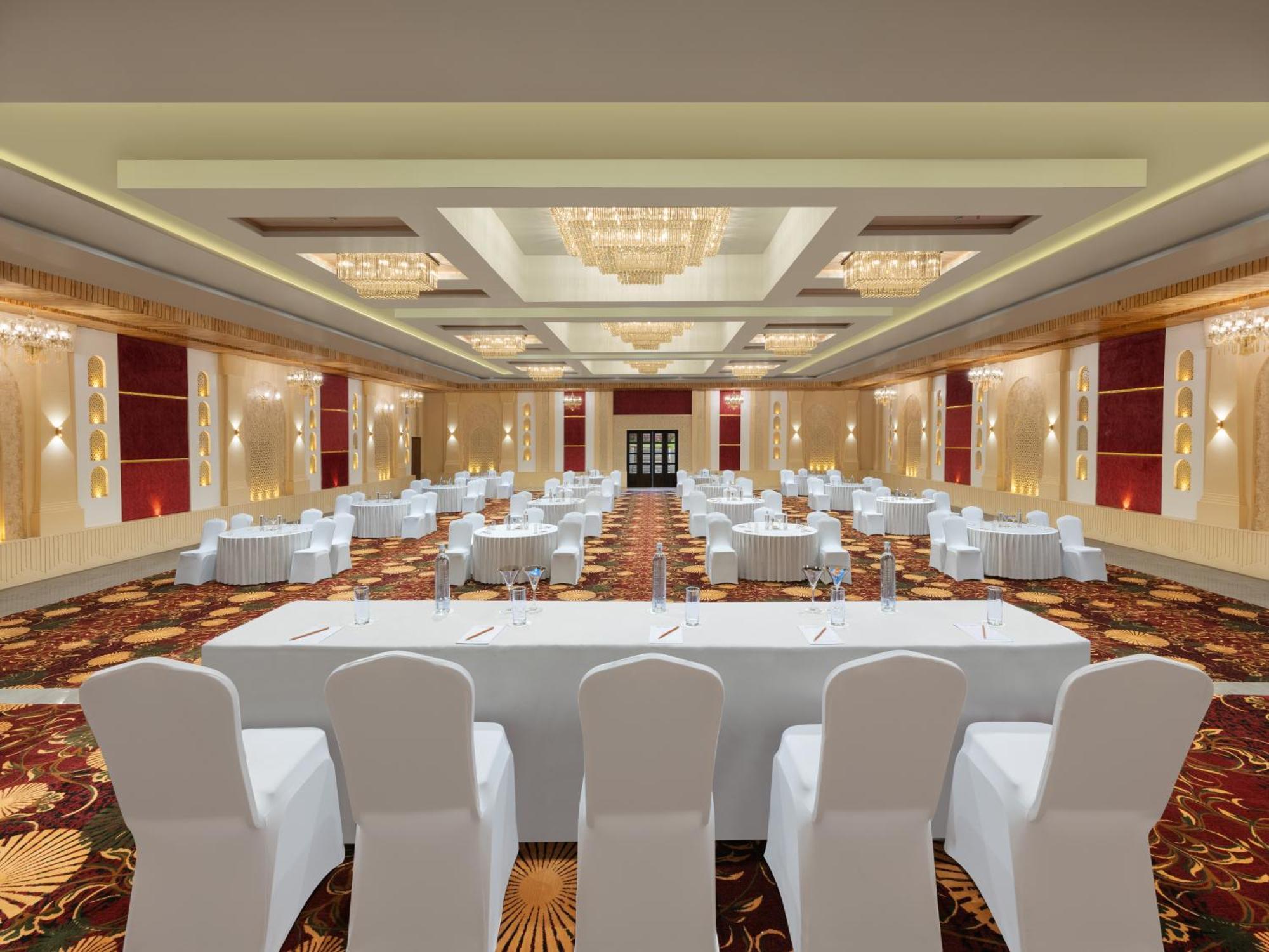 Essentia Luxury Resort & Spa Udaipur Exterior foto