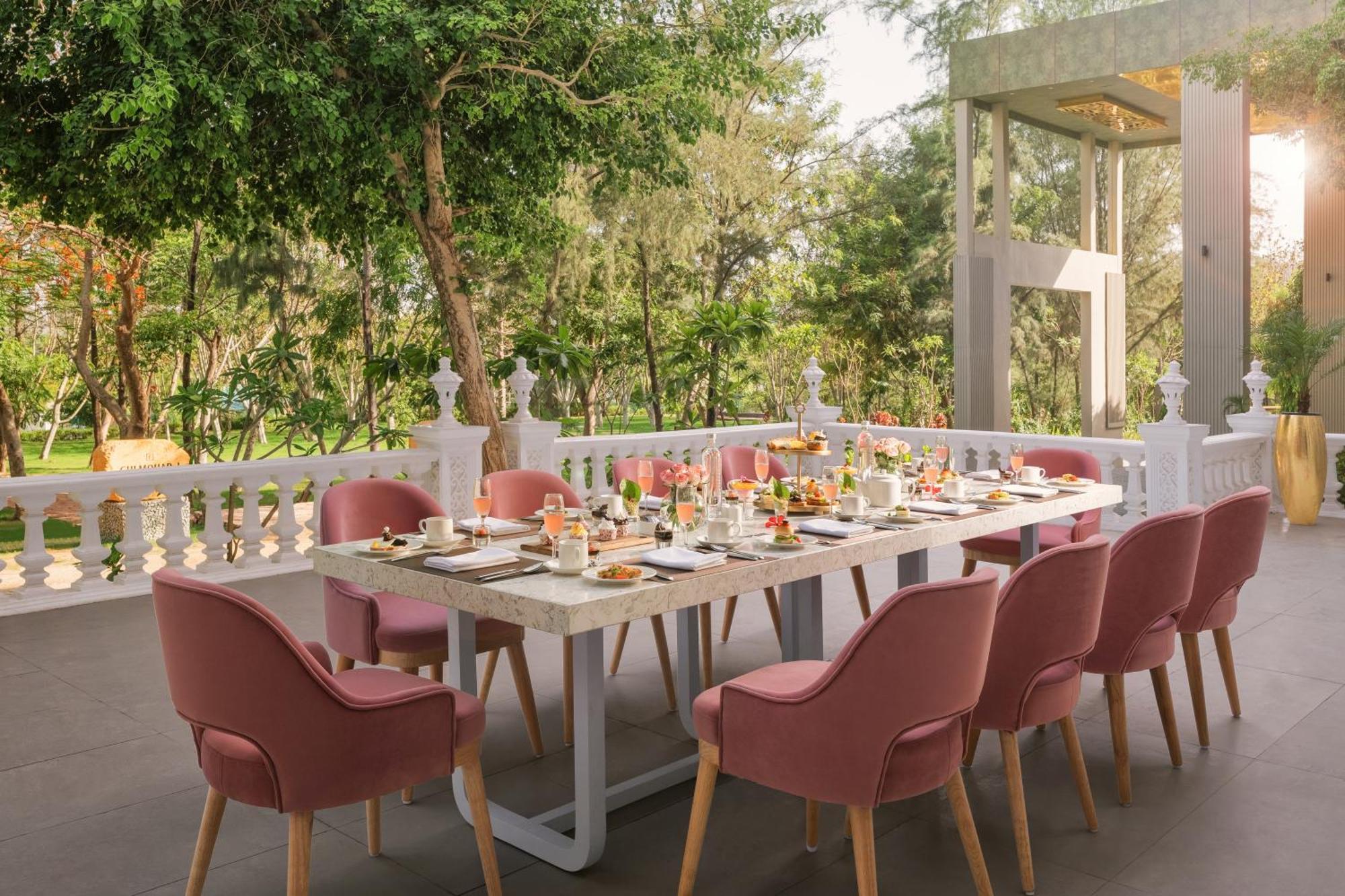 Essentia Luxury Resort & Spa Udaipur Exterior foto