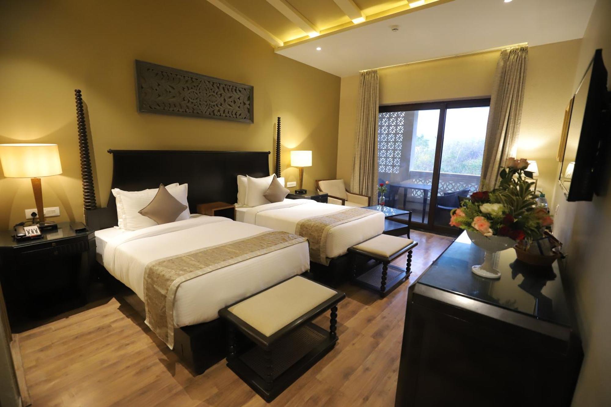Essentia Luxury Resort & Spa Udaipur Exterior foto