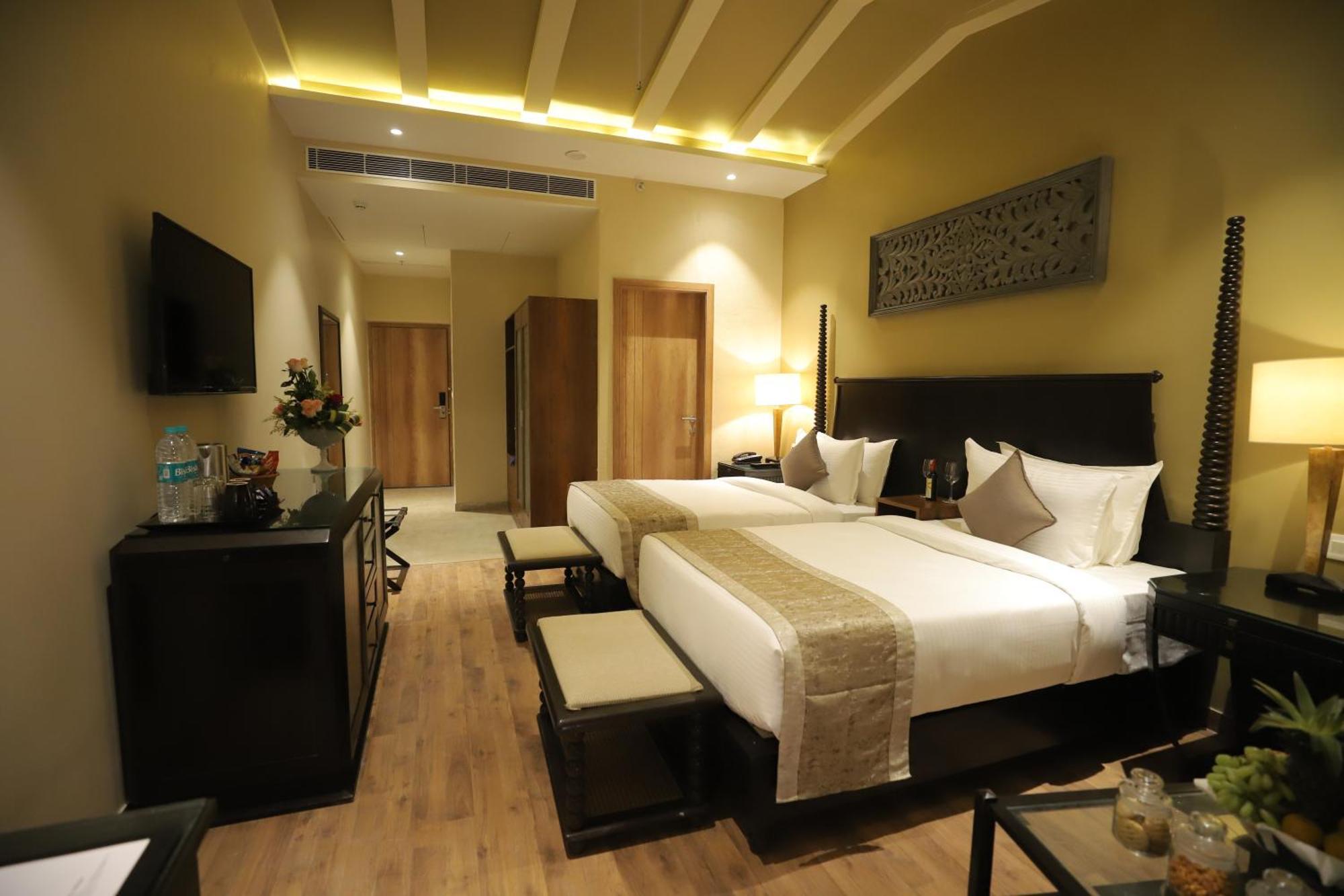 Essentia Luxury Resort & Spa Udaipur Exterior foto