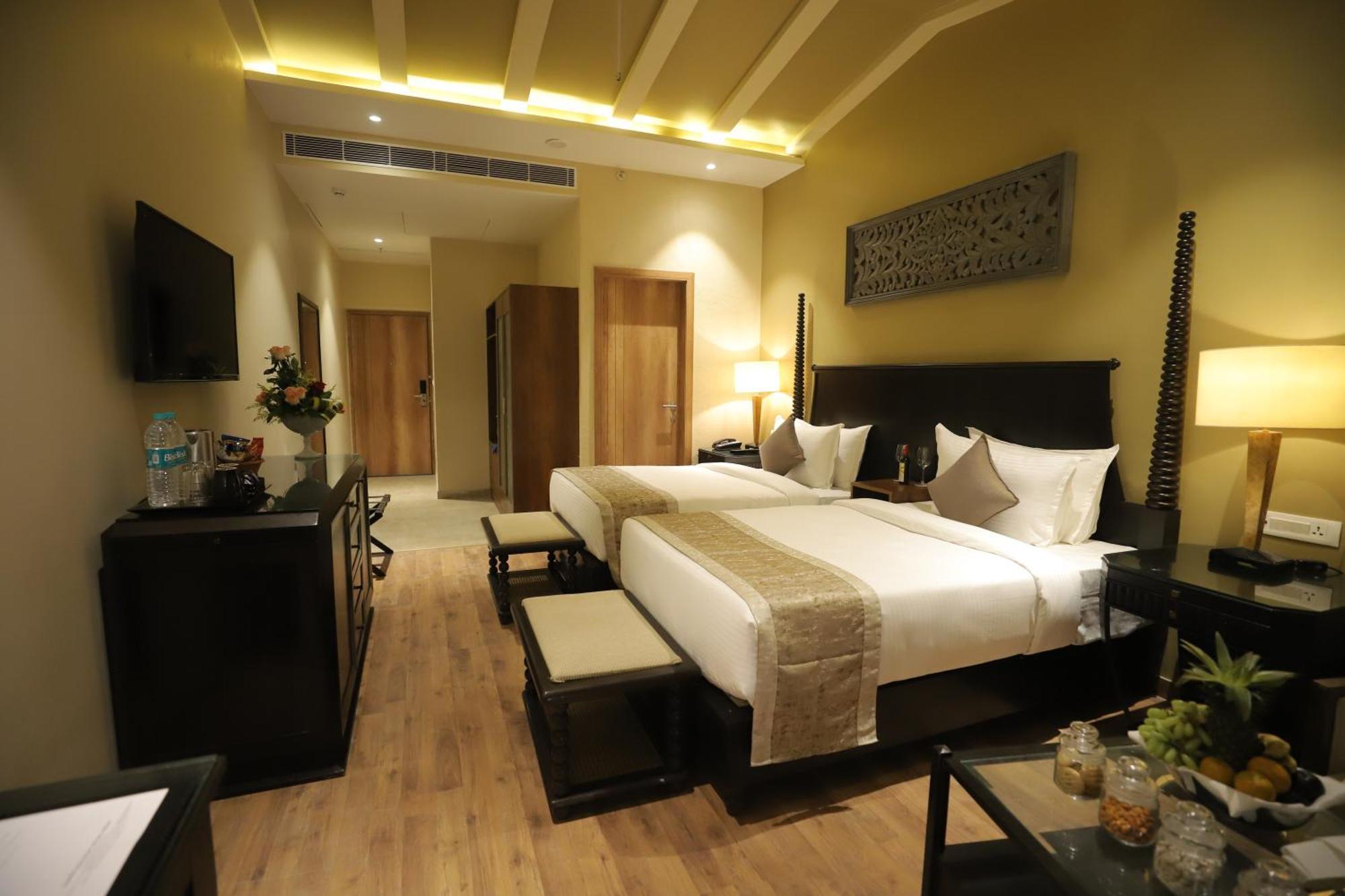 Essentia Luxury Resort & Spa Udaipur Exterior foto