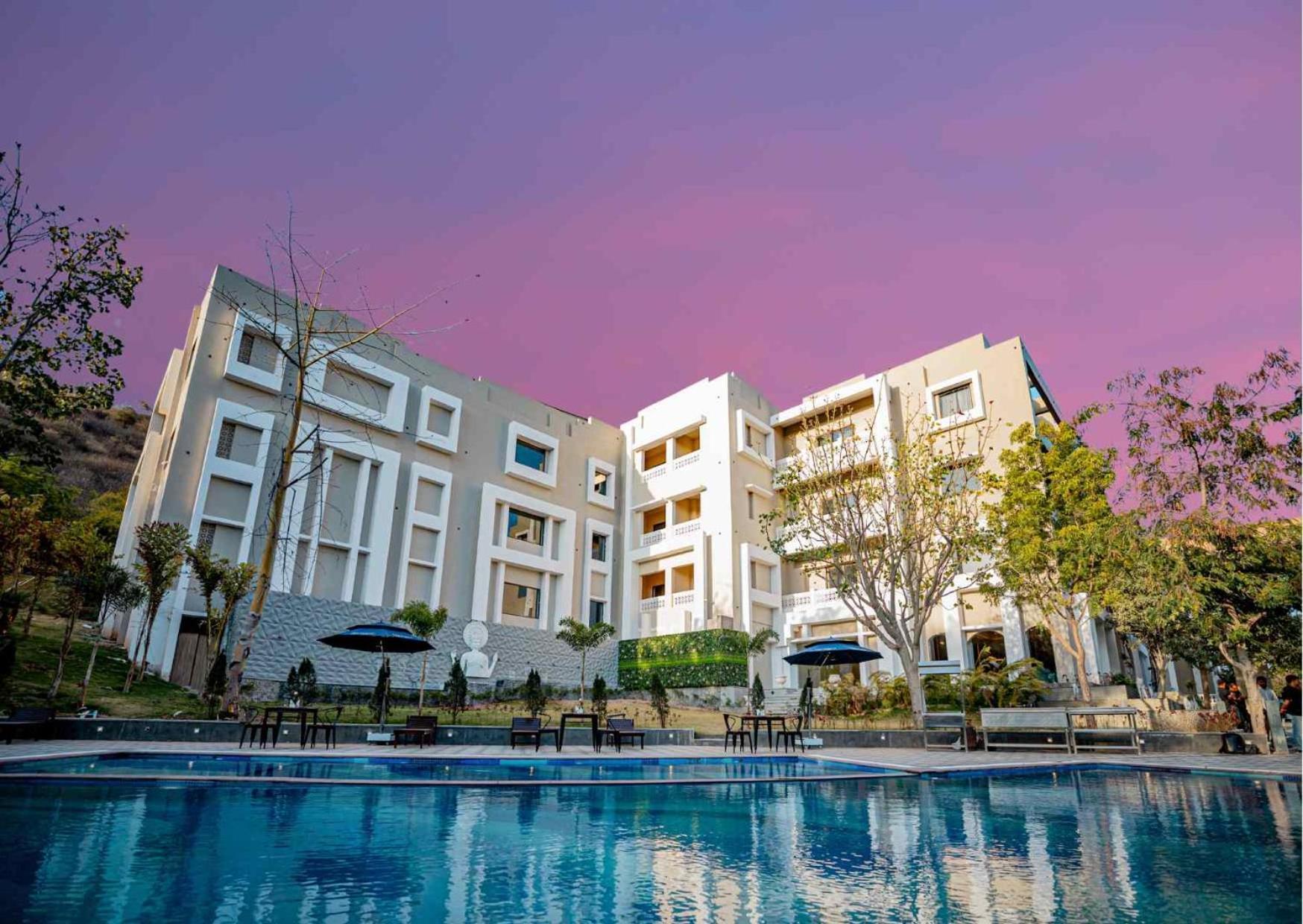 Essentia Luxury Resort & Spa Udaipur Exterior foto